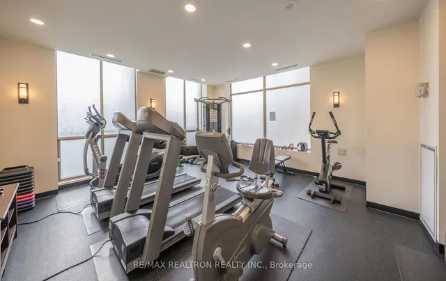 Additional image 40 of 1 Glen Park Ave Unit 605