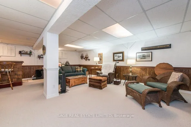 Additional image 30 of 529 Kenmarr Cres