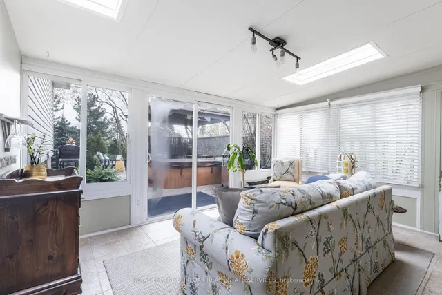 Additional image 18 of 2217 Lancaster Cres