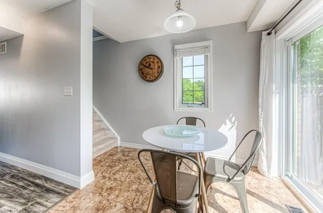 Additional image 17 of 975 Strasburg Rd Unit 9