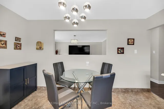 Additional image 15 of 70 Deschene Ave