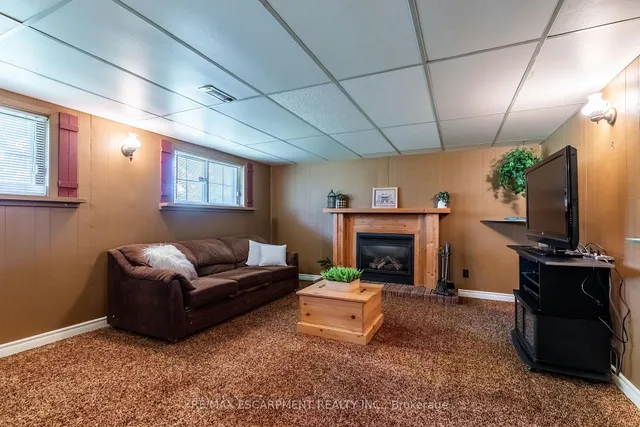 Additional image 28 of 1515 Brenner Cres