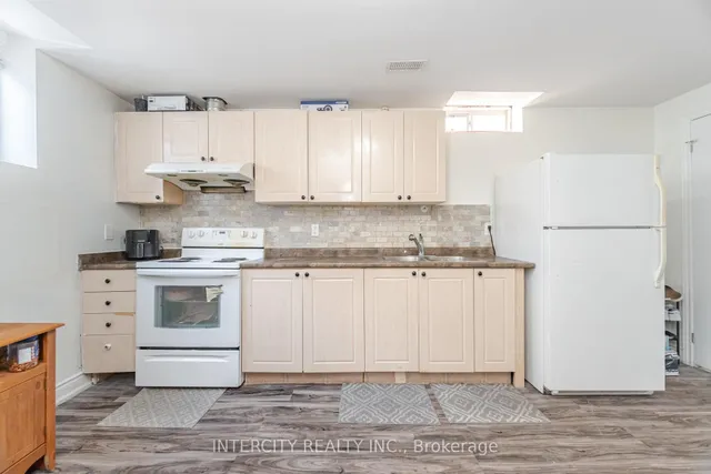 Additional image 36 of 30 Pape Dr