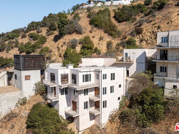 2521 Woodstock Rd, Los Angeles, CA 90046
