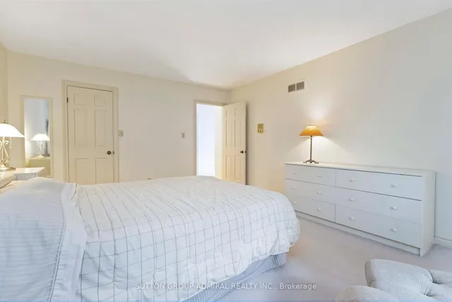 Additional image 28 of 71 Farmstead Rd