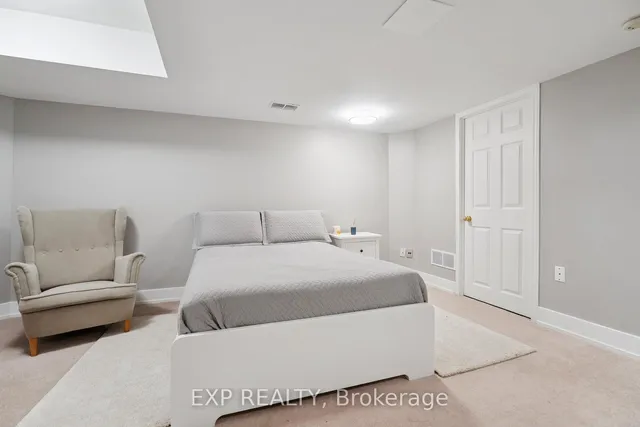 Additional image 37 of 132 Harnesworth Cres