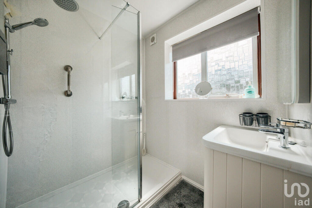 Additional image 16 of Peverell Drive, Birmingham, B28