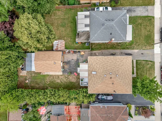 Additional image 40 of 158 East 26th St