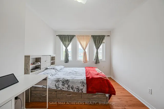 Additional image 29 of 21 Riverplace Cres