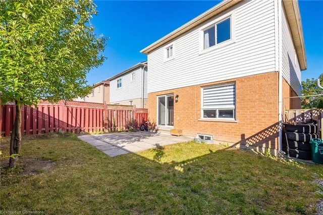 Additional image 44 of 19 Earl Grey St