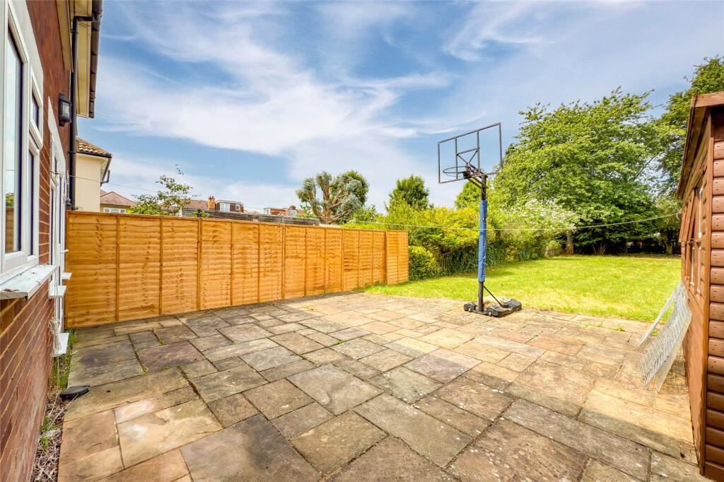 Additional image 12 of Pondfield Crescent, St. Albans, Hertfordshire, AL4