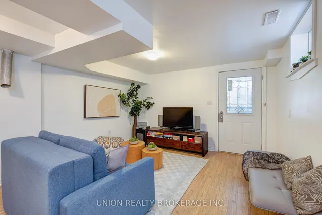 Additional image 22 of 301 Victoria Park Ave