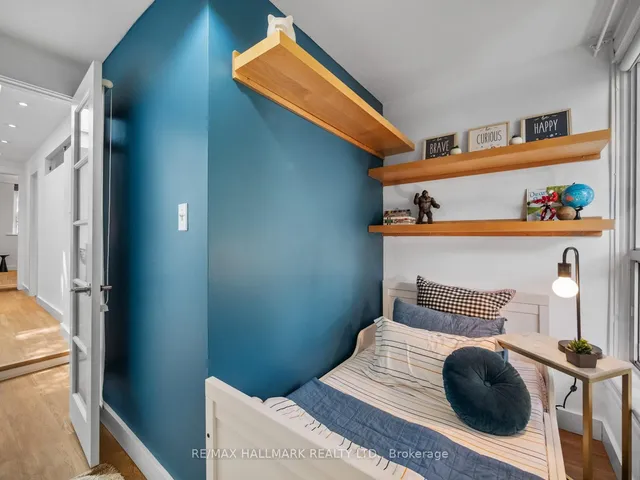 Additional image 21 of 69 De Grassi St