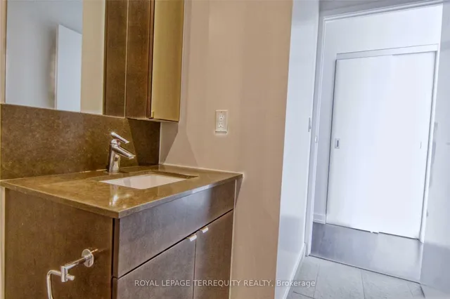 Additional image 16 of 98 Lillian St Unit 2517