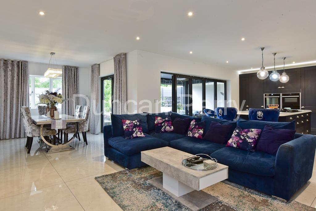 Additional image 5 of Dixons Hill Close, Welham Green