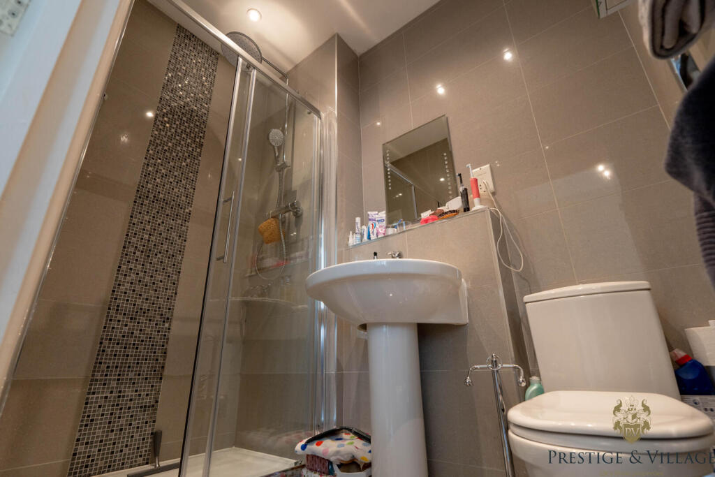 Additional image 20 of Beningfield Drive, Napsbury Park