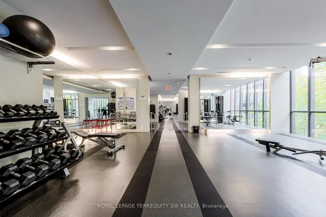 Additional image 42 of 110 Charles St Unit 707