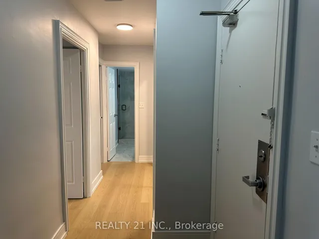 Additional image 10 of 5 Massey Sq Unit 2511