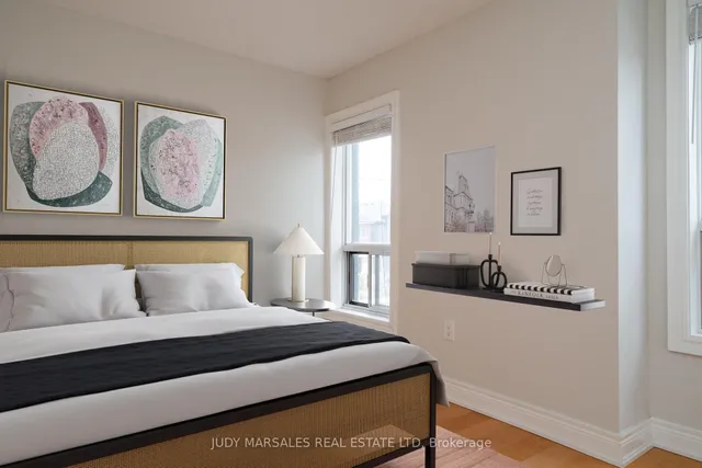 Additional image 18 of 29 Case St