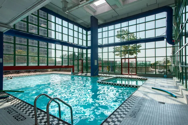 Additional image 28 of 77 Harbour Sq Unit 2910