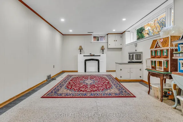 Additional image 29 of 1 Ridge Point Cres