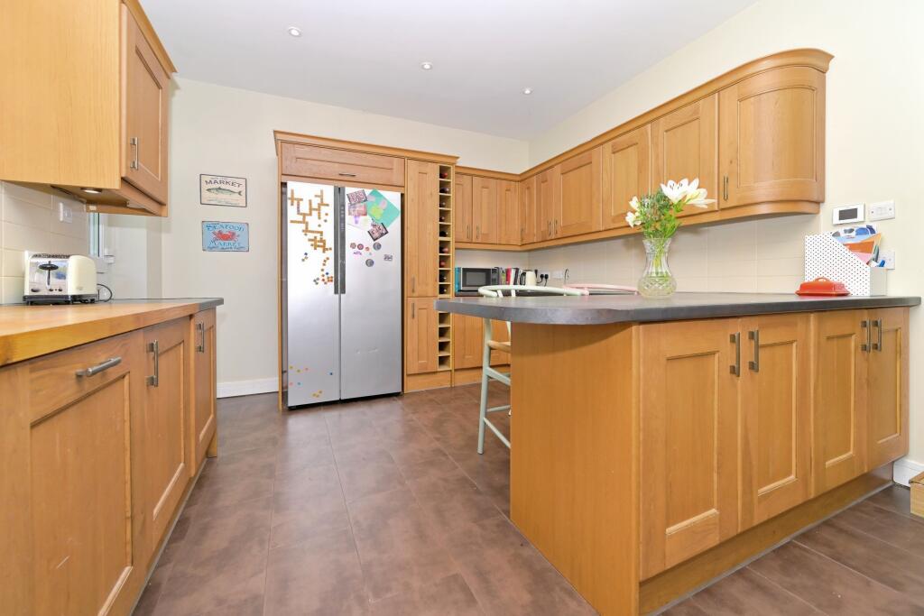 Additional image 16 of Pemberton Close, St. Albans, AL1