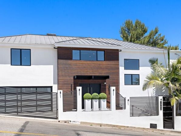 1962 Stradella Rd, Los Angeles, CA 90077