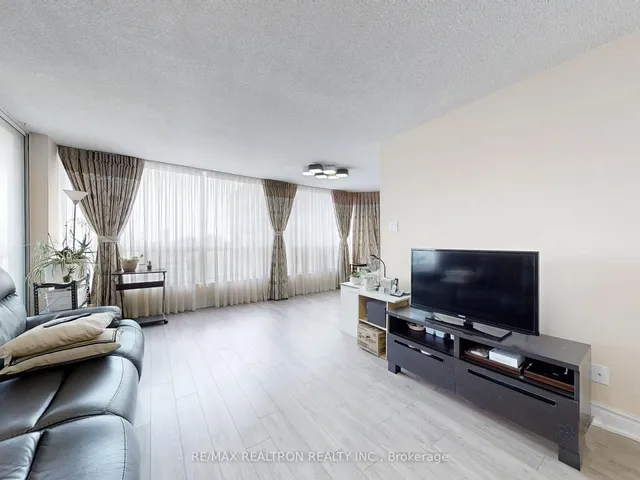 Additional image 8 of 4725 Sheppard Ave Unit 1802