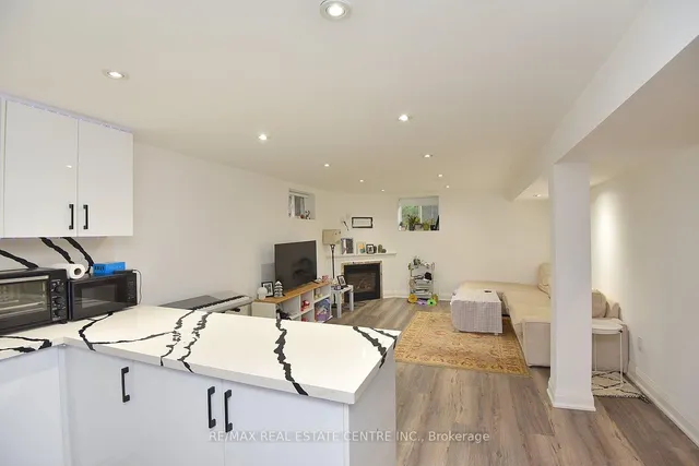 房产图片 25 - 405 Erindale Dr