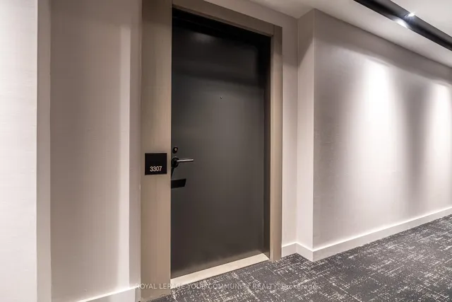 Additional image 23 of 108 Peter St Unit 3307