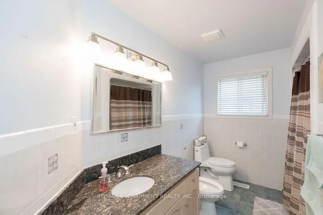 Additional image 25 of 10 Shadeland Cres