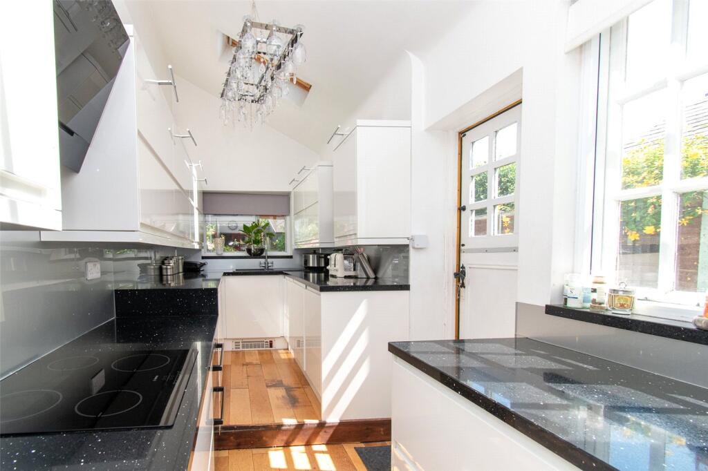 Additional image 20 of St. Peters Street, St. Albans, Hertfordshire, AL1