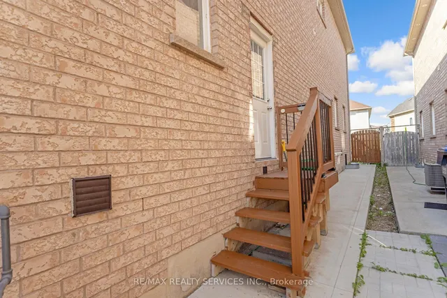 Additional image 33 of 82 Evanwood Cres