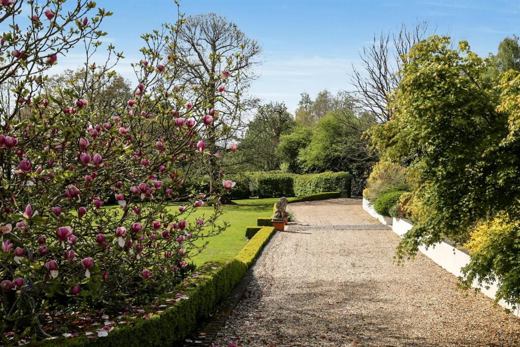 Additional image 26 of Tewin Water, Welwyn