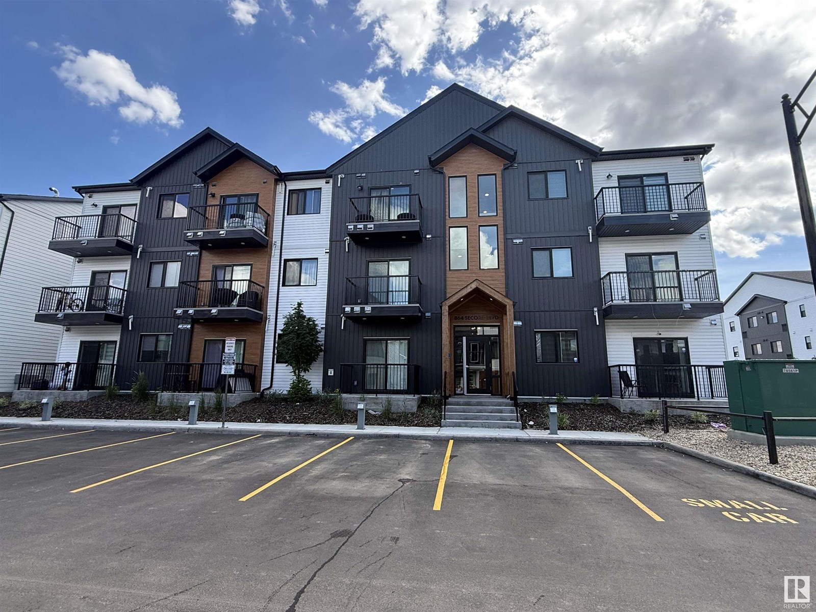 #104 864 SECORD BV NW|Edmonton, Alberta T5T7R9