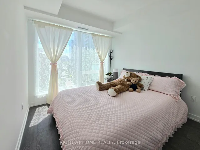 Additional image 12 of 8 Olympic Garden Dr Unit 1007