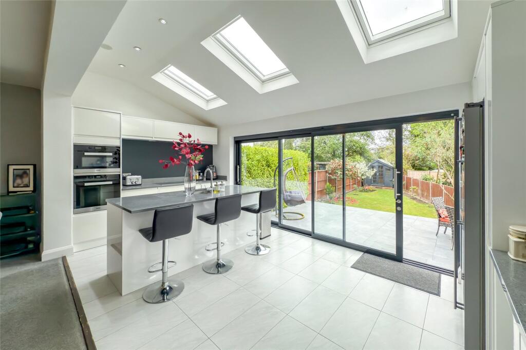 Additional image 19 of Gurney Court Road, St. Albans, Hertfordshire, AL1