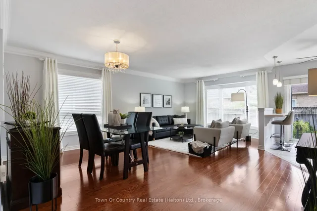 Additional image 18 of 258 Malick St