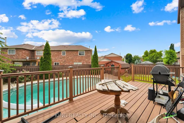 房产图片 47 - 24 Vogue Cres