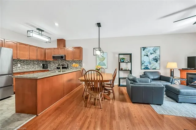 Additional image 13 of 34 Abbotsford Trail