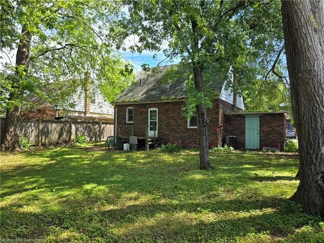 房产图片 2 - 28 安布尔赛德大道