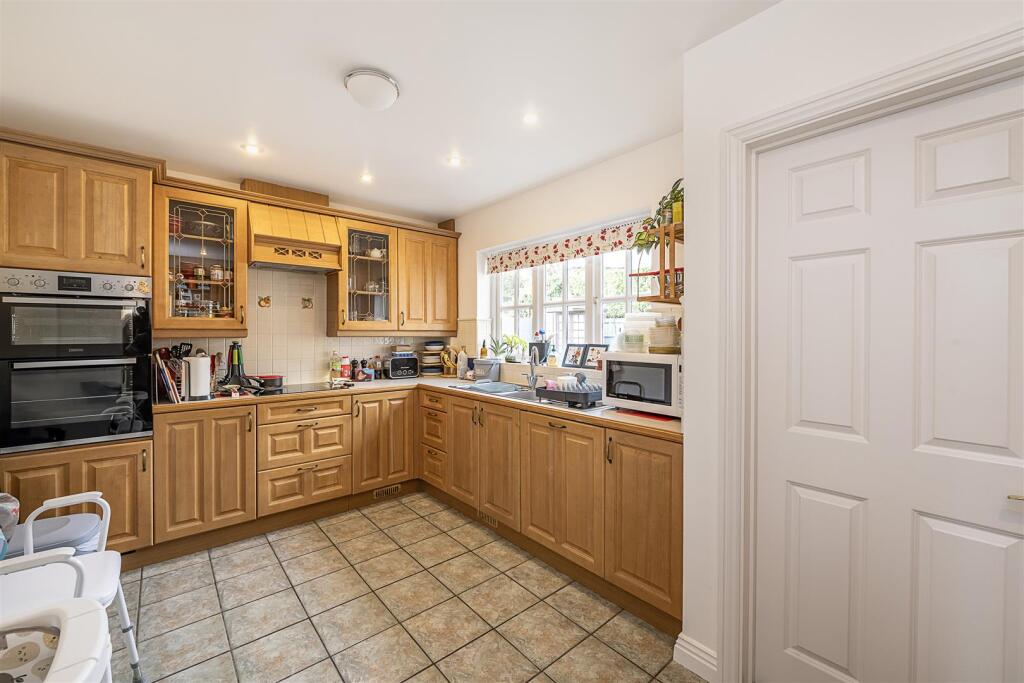 Additional image 2 of Eastmoor Park, Harpenden