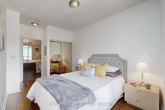 Additional image 12 of 80 Absolute Ave Unit 206