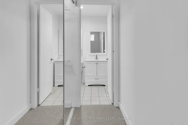 Additional image 20 of 700 King St Unit PH13