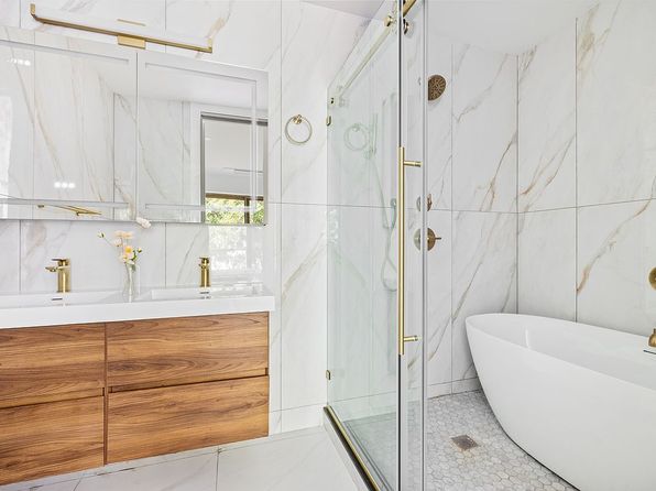323 S 5th St, Brooklyn, NY