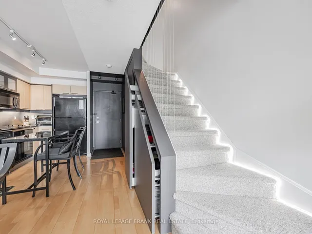 Additional image 12 of 36 Blue Jays Way Unit 914