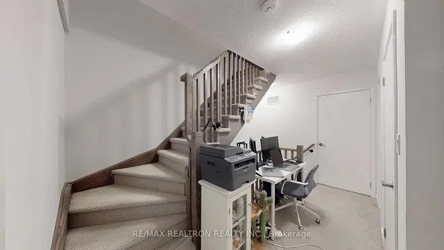 房产图片 29 - 多伦多第十二街260号第5单元