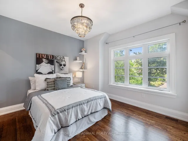 Additional image 29 of 1 Dustan Cres