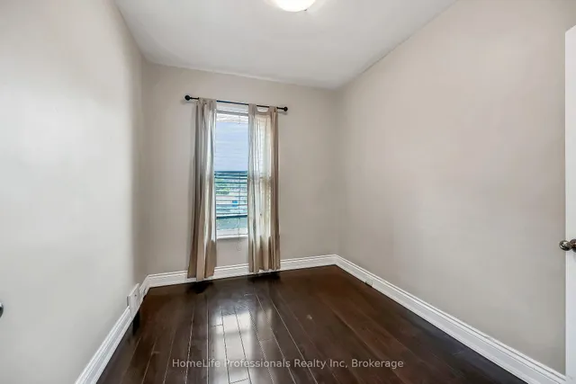 Additional image 23 of 116 Bay St