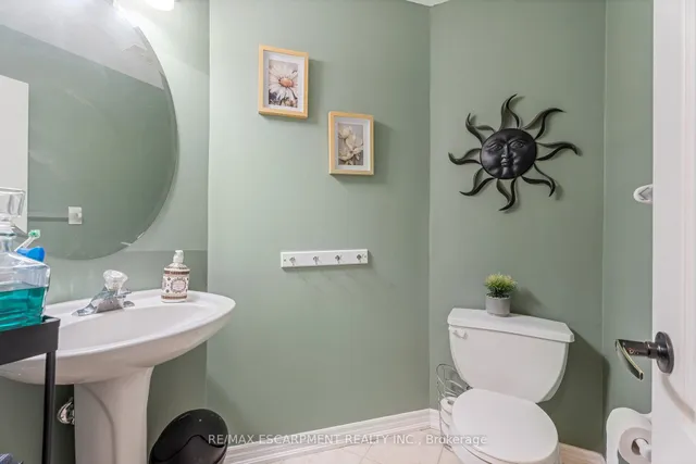 Additional image 27 of 461 HWY 8